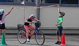 &quot;An meinem Fahrrad ist alles dran, damit so leicht nichts passieren kann...&quot;
