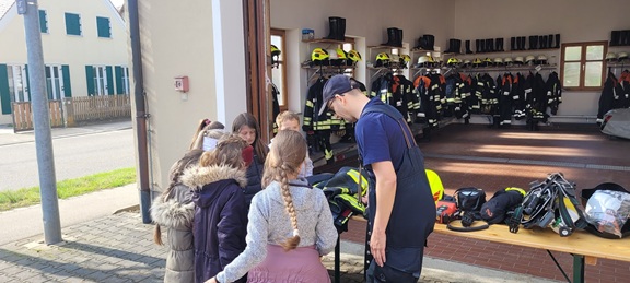 Unterricht bei der Feuerwehr